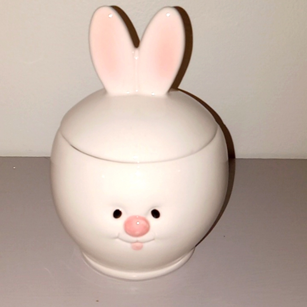 Easter Bunny Sugar Bowl Excellent
